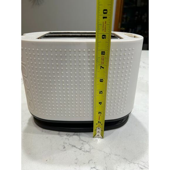 BODUM Switzerland Bistro Toaster White 2 Slice Pop Up Toaster MINIMALIST - Picture 7 of 7